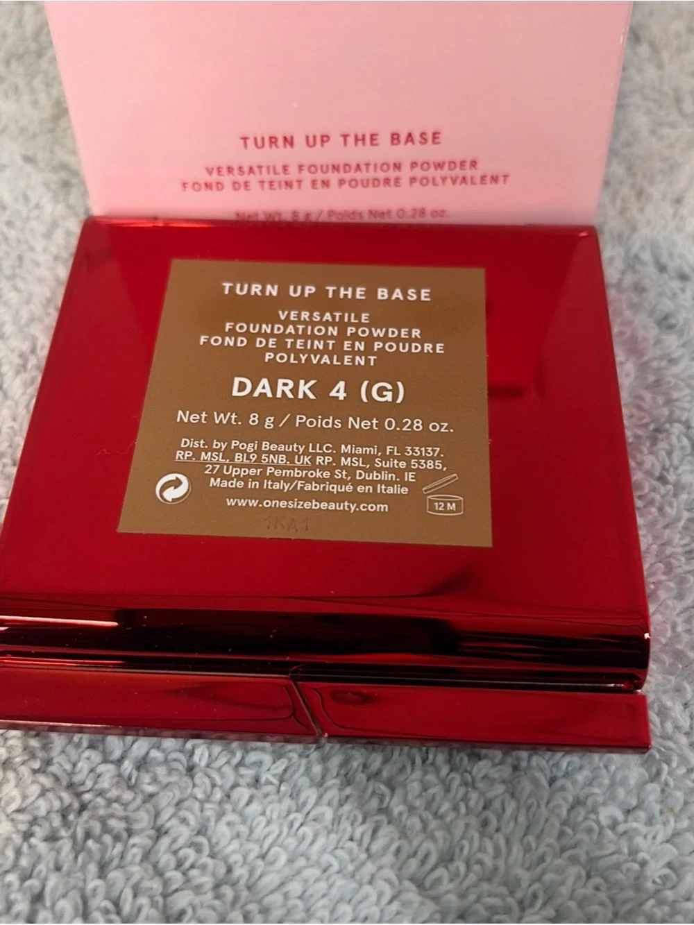 ONE/Size turn up the base versatile foundation Dark 4 (G) BNIB stk#EC0109